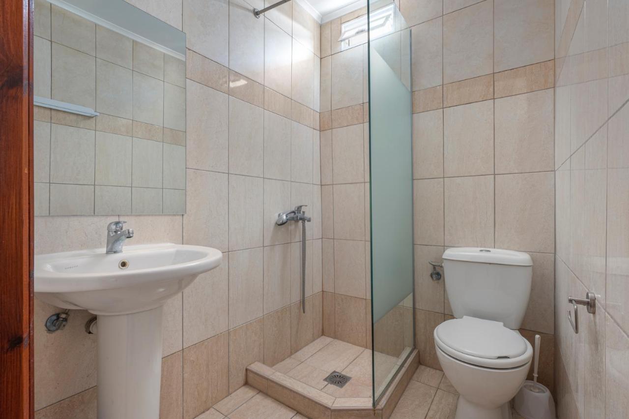 Adonis Hotel Pefkochori Extérieur photo