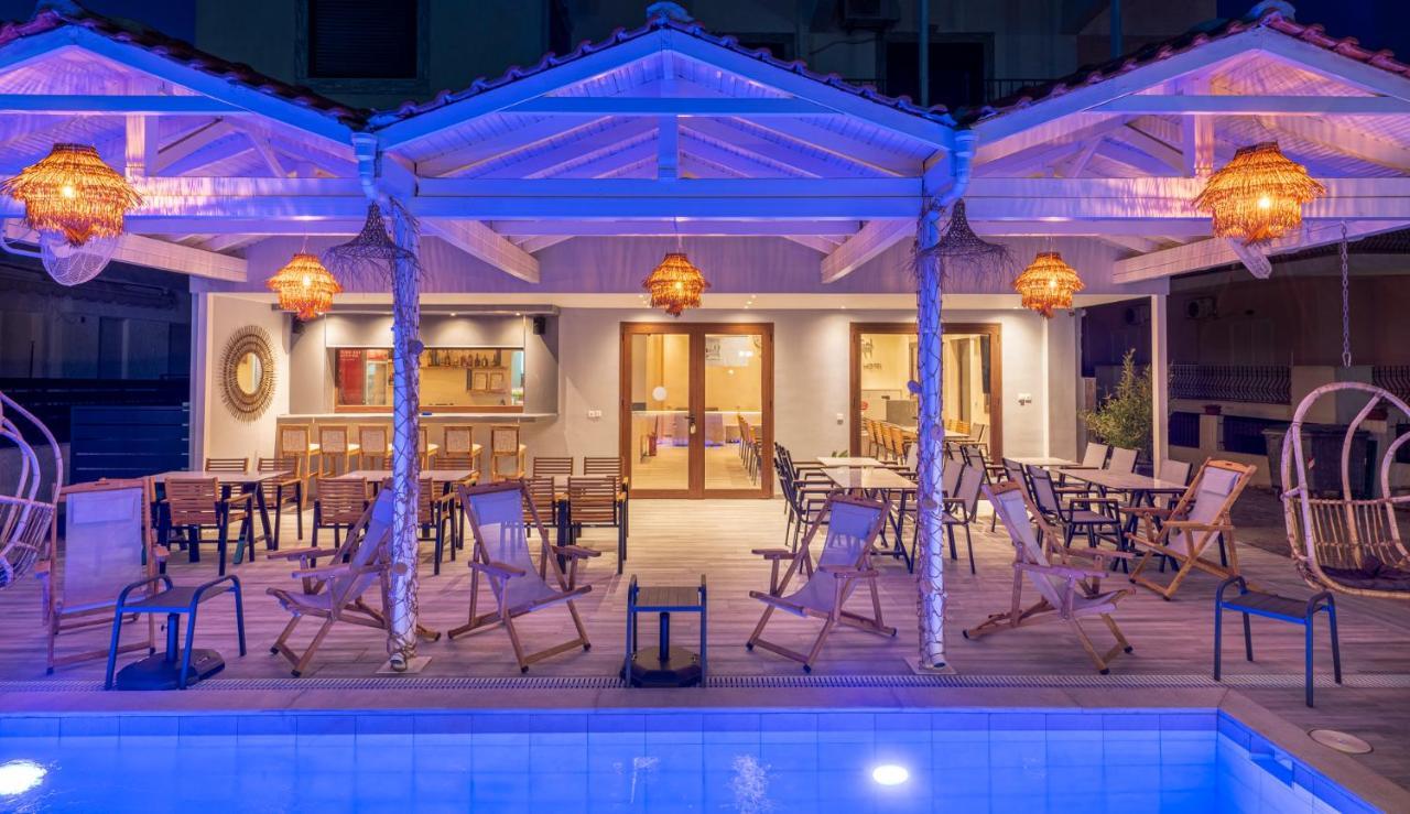 Adonis Hotel Pefkochori Extérieur photo